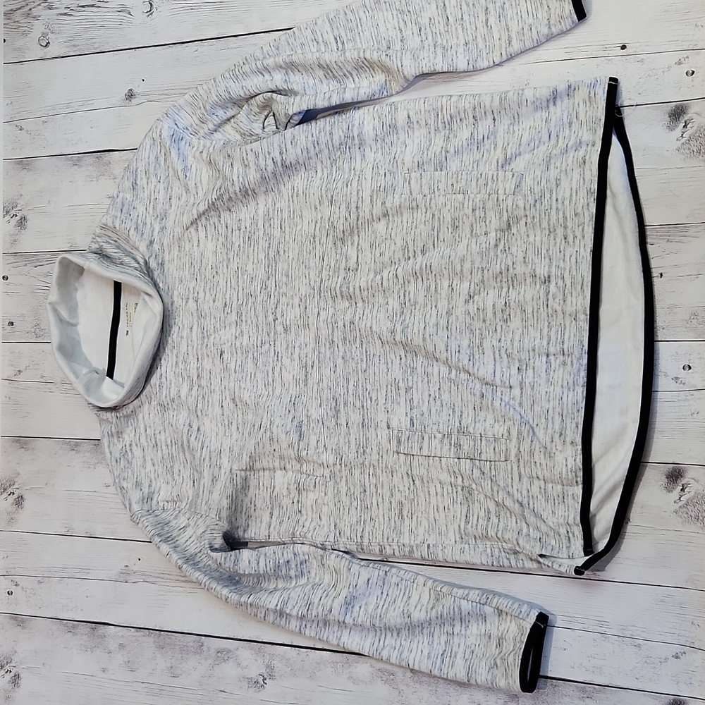 Tek Gear Small Womens black and white heathered top